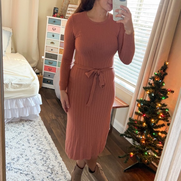 (btq) rust red ribbed long sleeve bodycon tie waist knit midi dress women’s sz M - Picture 10 of 10